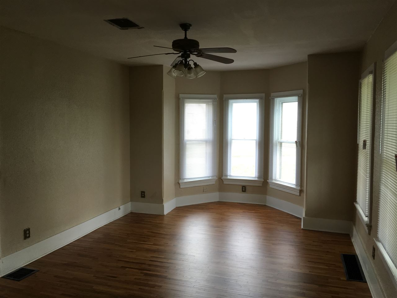 15236 Scipio Road Harlan, IN 46743 - Photo 6 of 31
