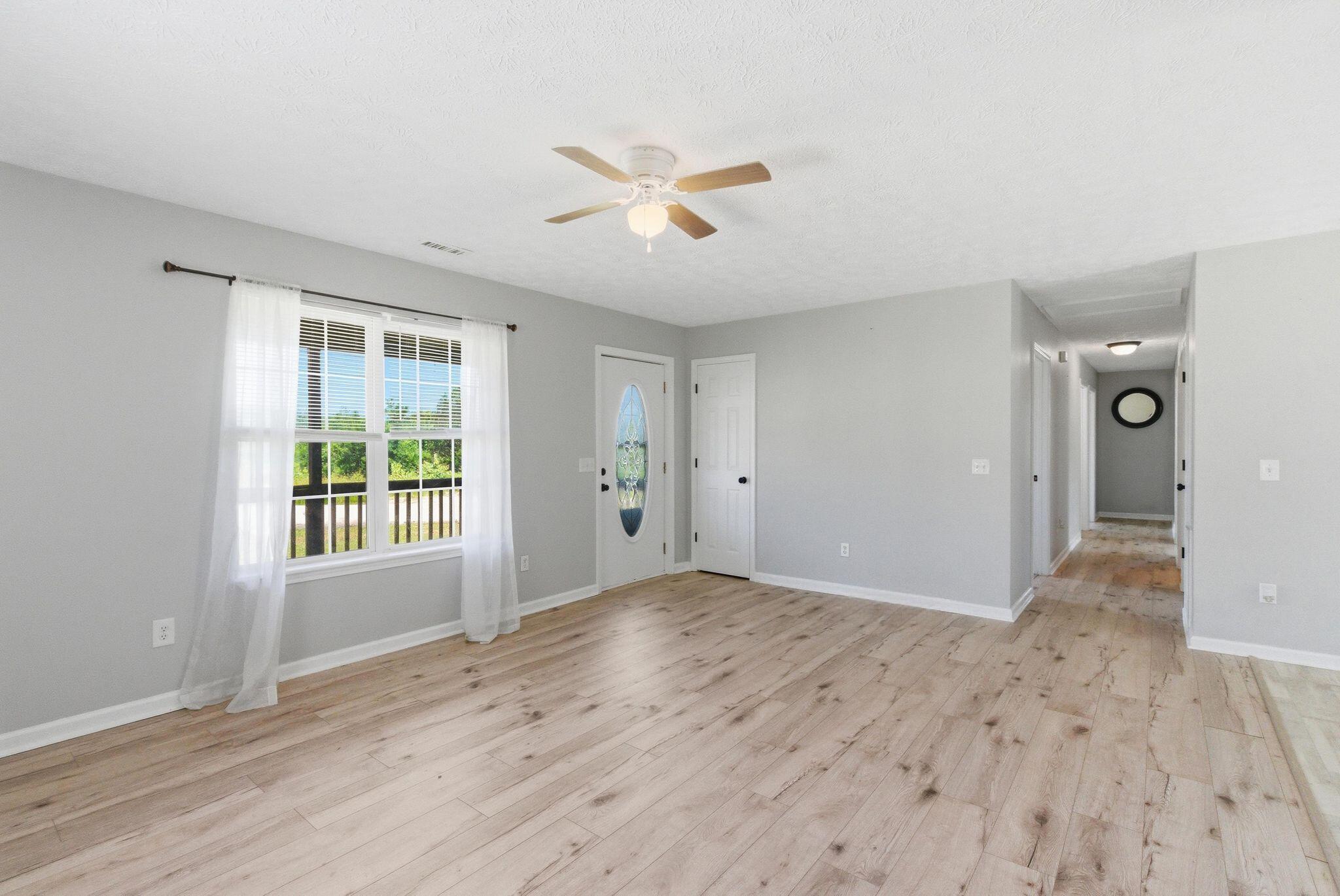 103 Ridge Road Irvine, KY 40336 - Photo 11 of 38 10_dsc07794_autoremove_37578097