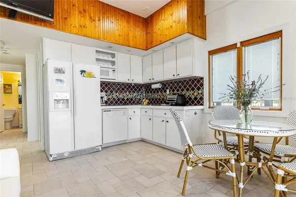 $2,330,000 | 6618 South Atlantic Avenue, New Smyrna Beach, FL 32169