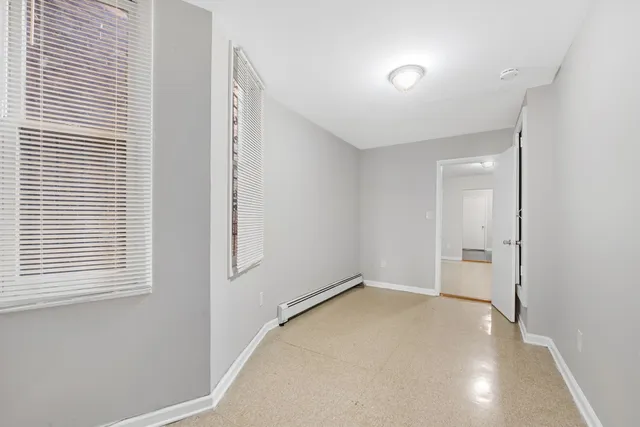 $1,650 | 2275 John F. Kennedy Boulevard, Unit 3, Jersey City, NJ 07304