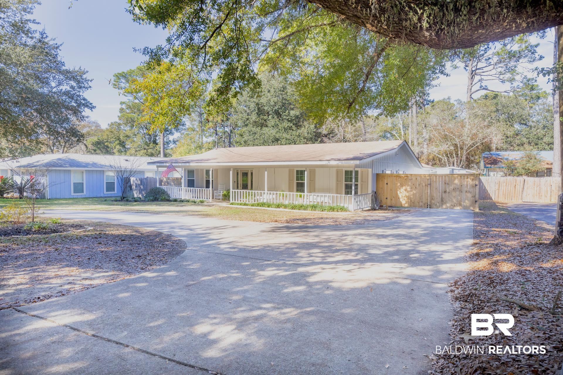 127 Ridgewood Drive Daphne, AL 36526 - Photo 2 of 37