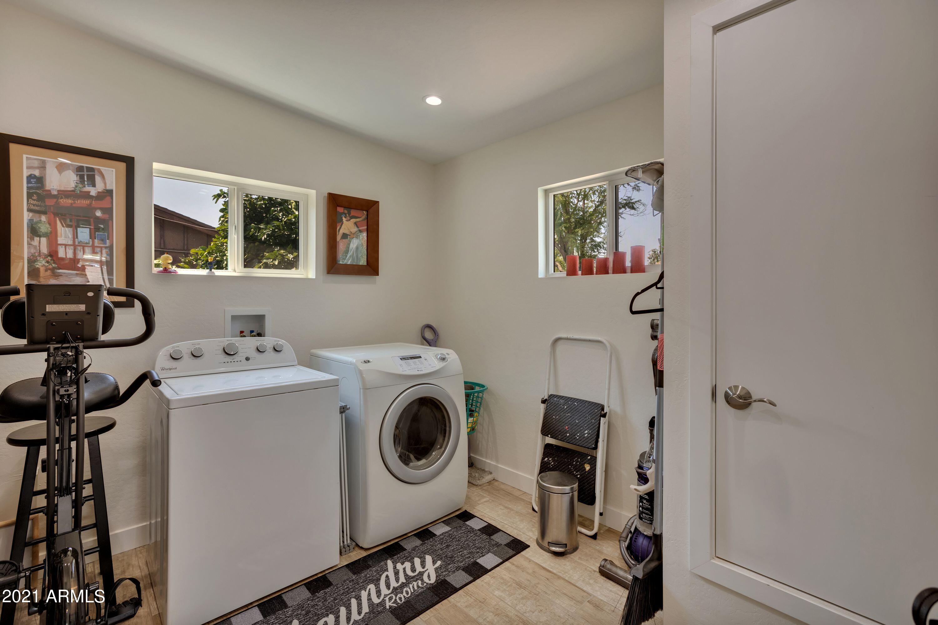 13838 North 37th Way Phoenix, AZ 85032 - Photo 15 of 31 LAUNDRY ROOM
