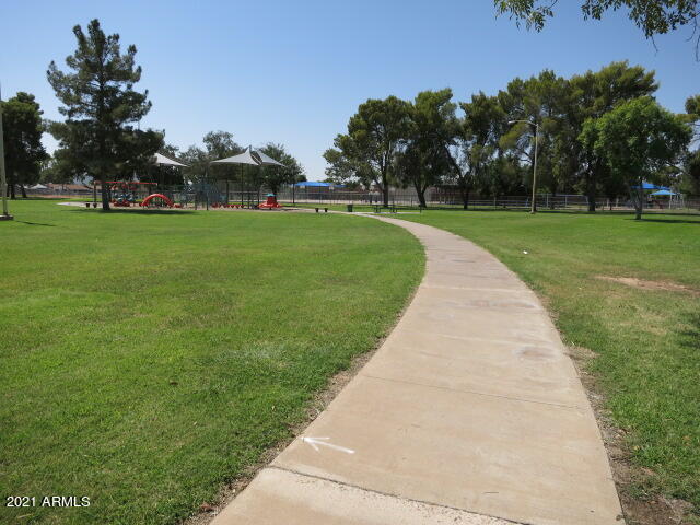 13838 North 37th Way Phoenix, AZ 85032 - Photo 30 of 31 PARK WALKING PATH