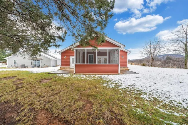 $445,000 | 1196 Cardiff Court, Roanoke, VA 24019