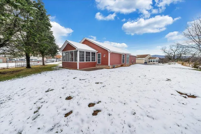 $445,000 | 1196 Cardiff Court, Roanoke, VA 24019