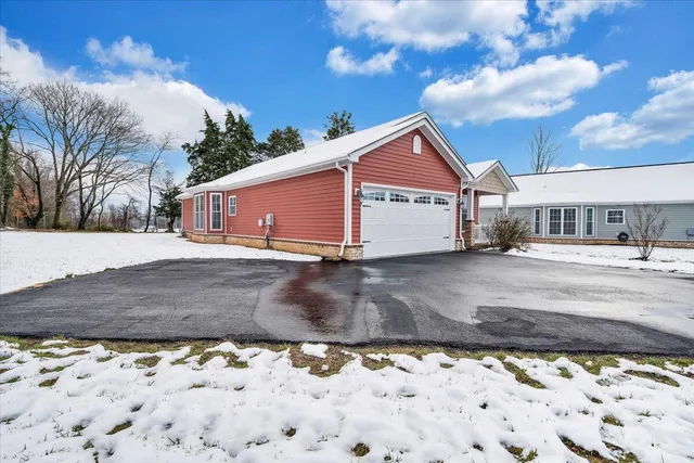 $445,000 | 1196 Cardiff Court, Roanoke, VA 24019