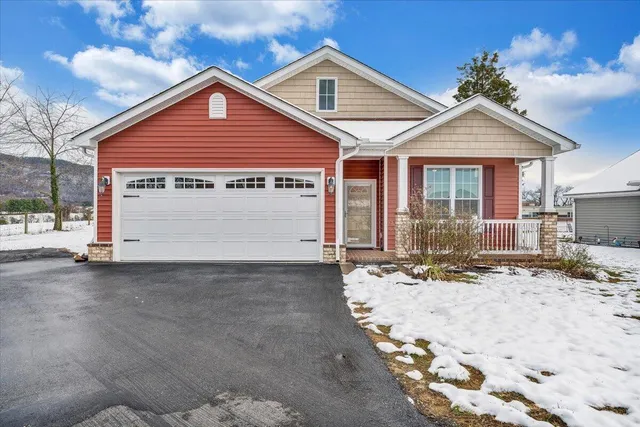 $445,000 | 1196 Cardiff Court, Roanoke, VA 24019