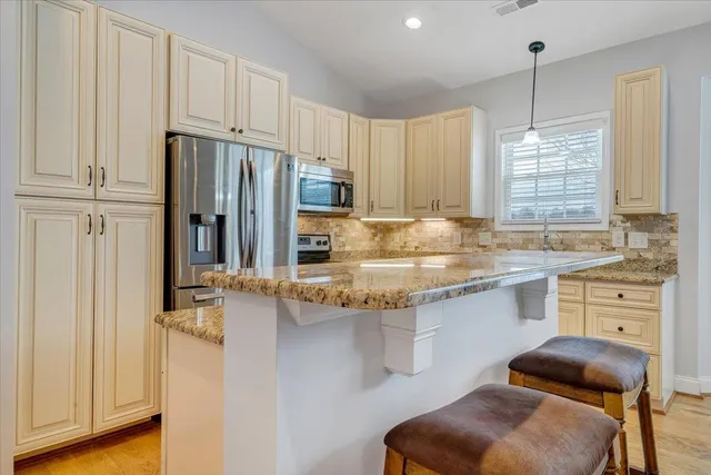 $445,000 | 1196 Cardiff Court, Roanoke, VA 24019