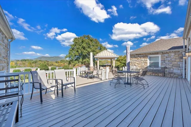 $445,000 | 1196 Cardiff Court, Roanoke, VA 24019