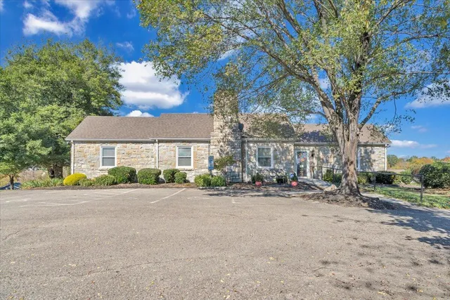 $445,000 | 1196 Cardiff Court, Roanoke, VA 24019