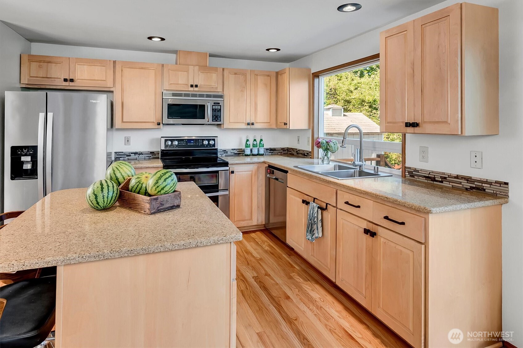 2403 238th Place Southeast Bothell, WA 98021 - Photo 11 of 28 Gallery Image 11