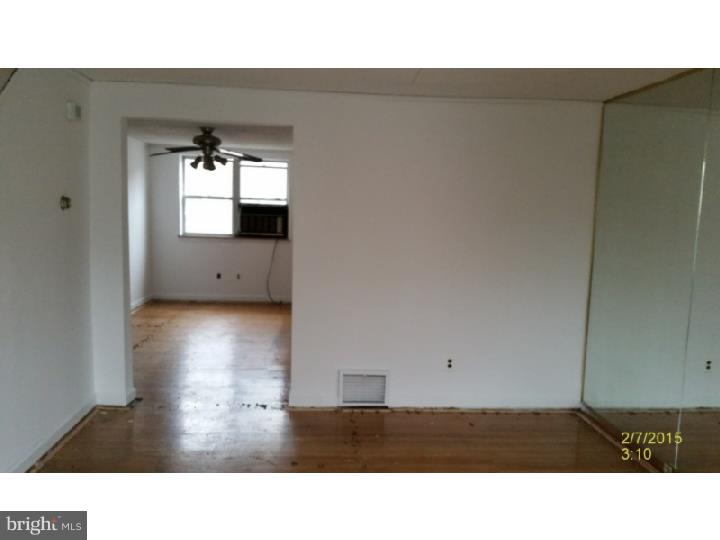 103 Weymouth Road Darby, PA 19023 - Photo 3 of 9