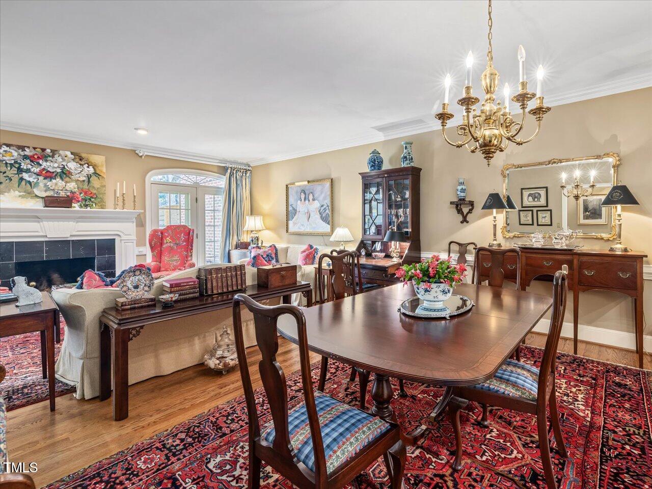 3307 Ridgecrest Court Raleigh, NC 27607 - Photo 14 of 34 16-Dining Room
