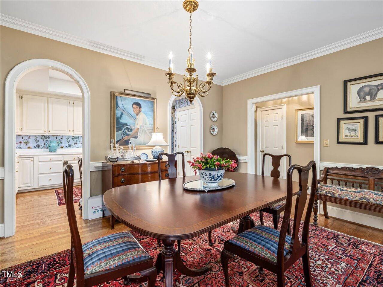 3307 Ridgecrest Court Raleigh, NC 27607 - Photo 17 of 34 18-Dining Room