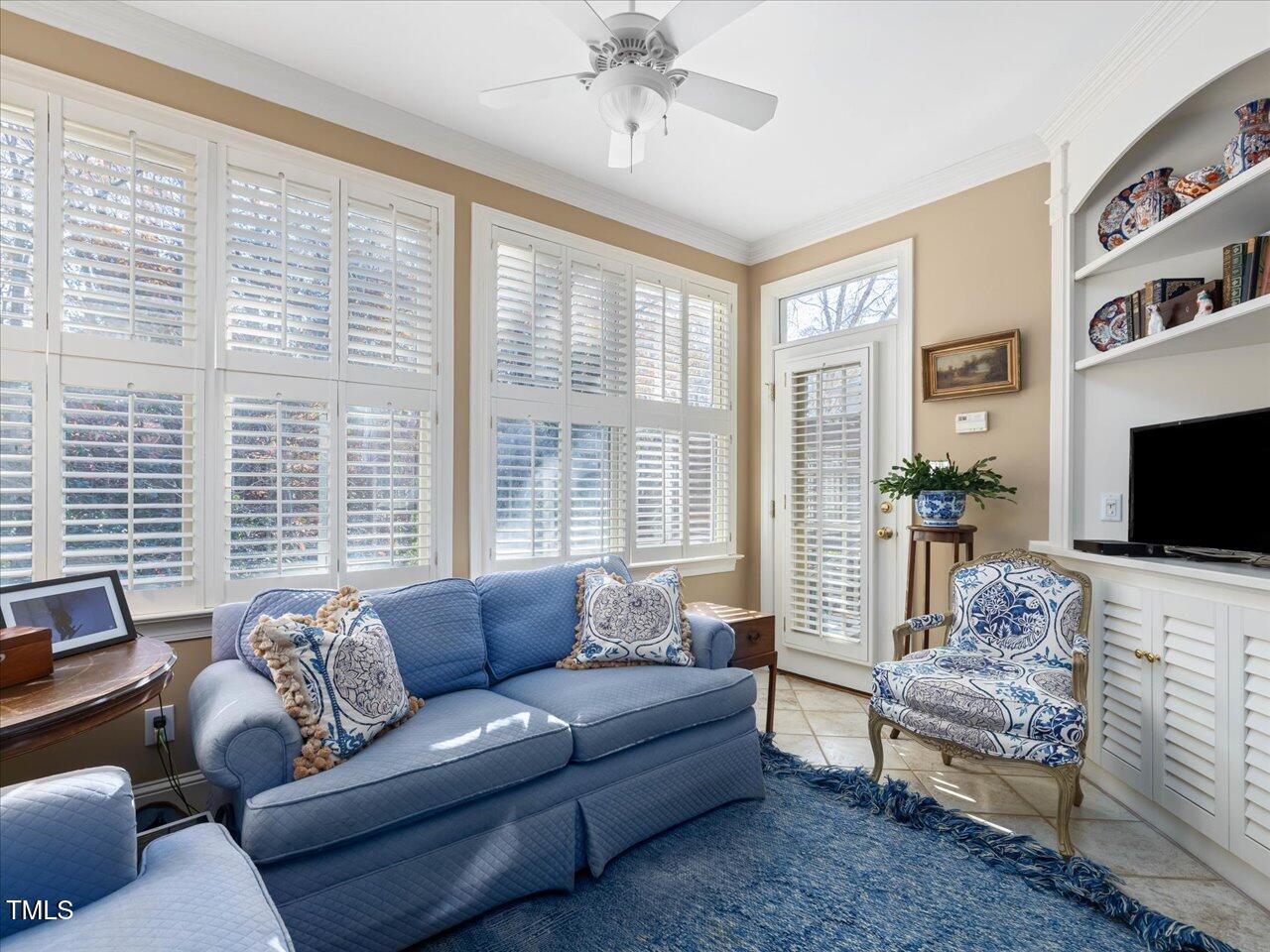 3307 Ridgecrest Court Raleigh, NC 27607 - Photo 21 of 34 26-Sun Room