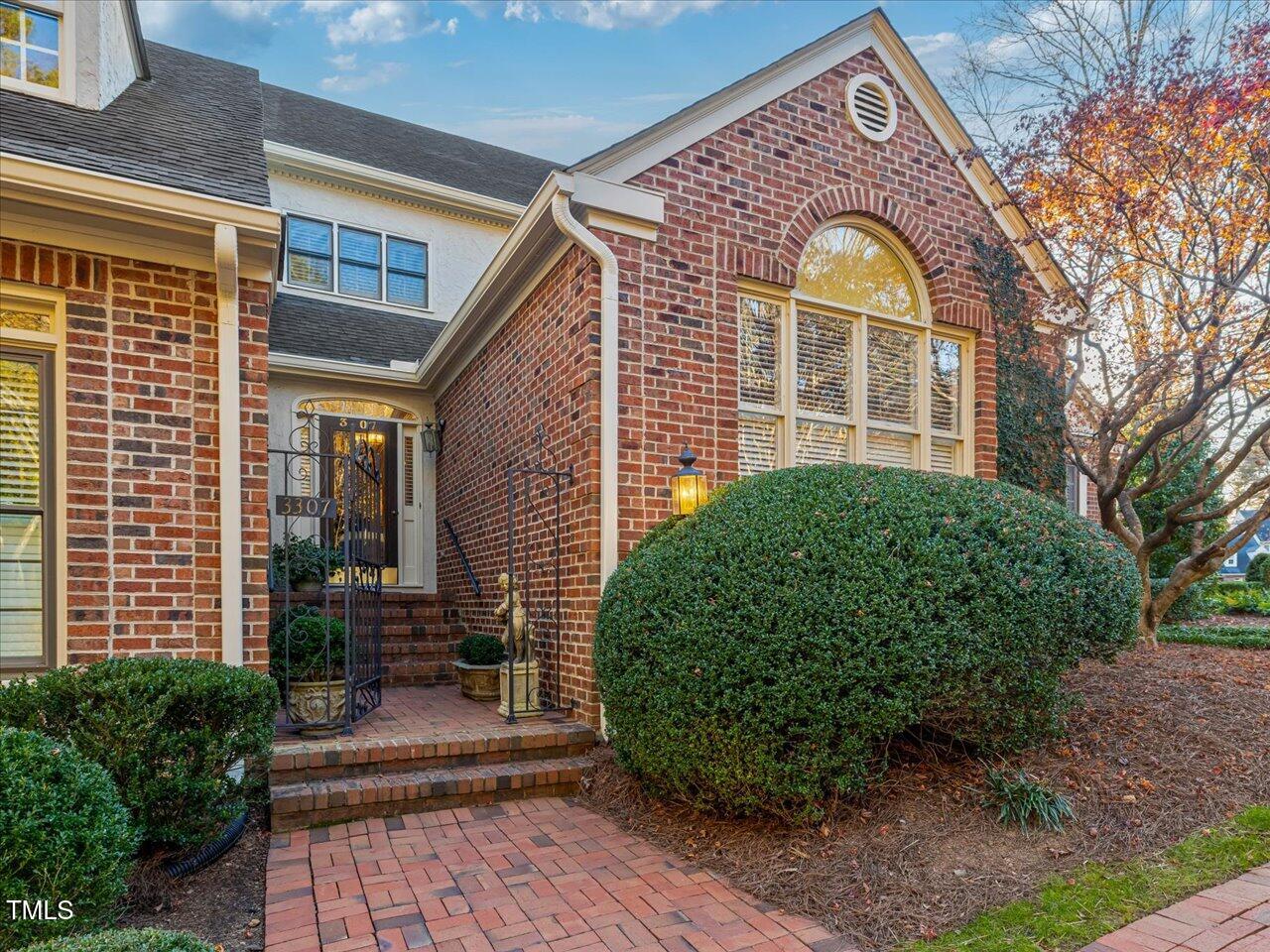 3307 Ridgecrest Court Raleigh, NC 27607 - Photo 34 of 34 03-Front Entry