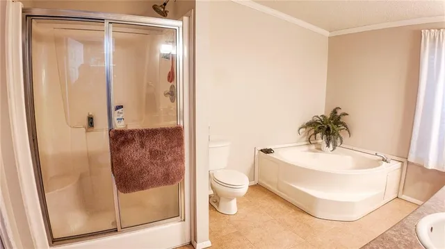 $345,000 | 1156 Southeast 180th Road, Clinton, MO 64735