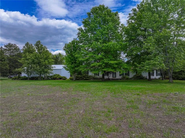 $345,000 | 1156 Southeast 180th Road, Clinton, MO 64735