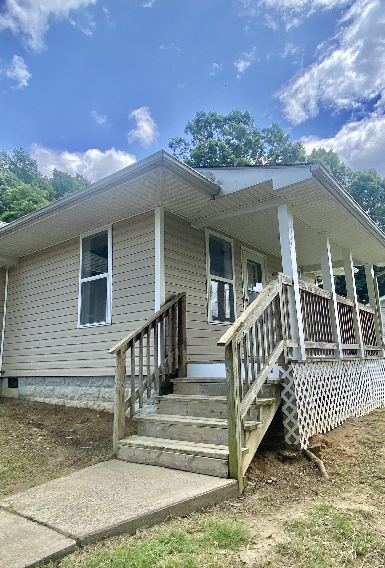 1733 Spring Hill Road Staunton, VA 24401 - Photo 5 of 24 Gallery Image 5