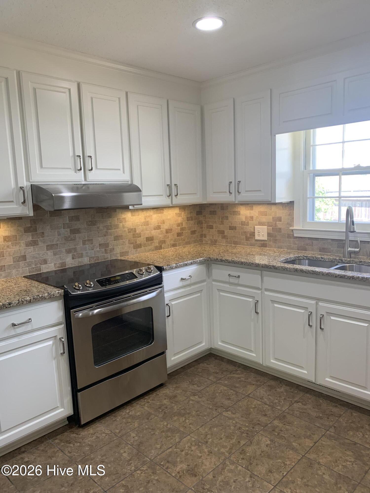 1129 Strawbush Road Rocky Mount, NC 27804 - Photo 11 of 28 Kitchen