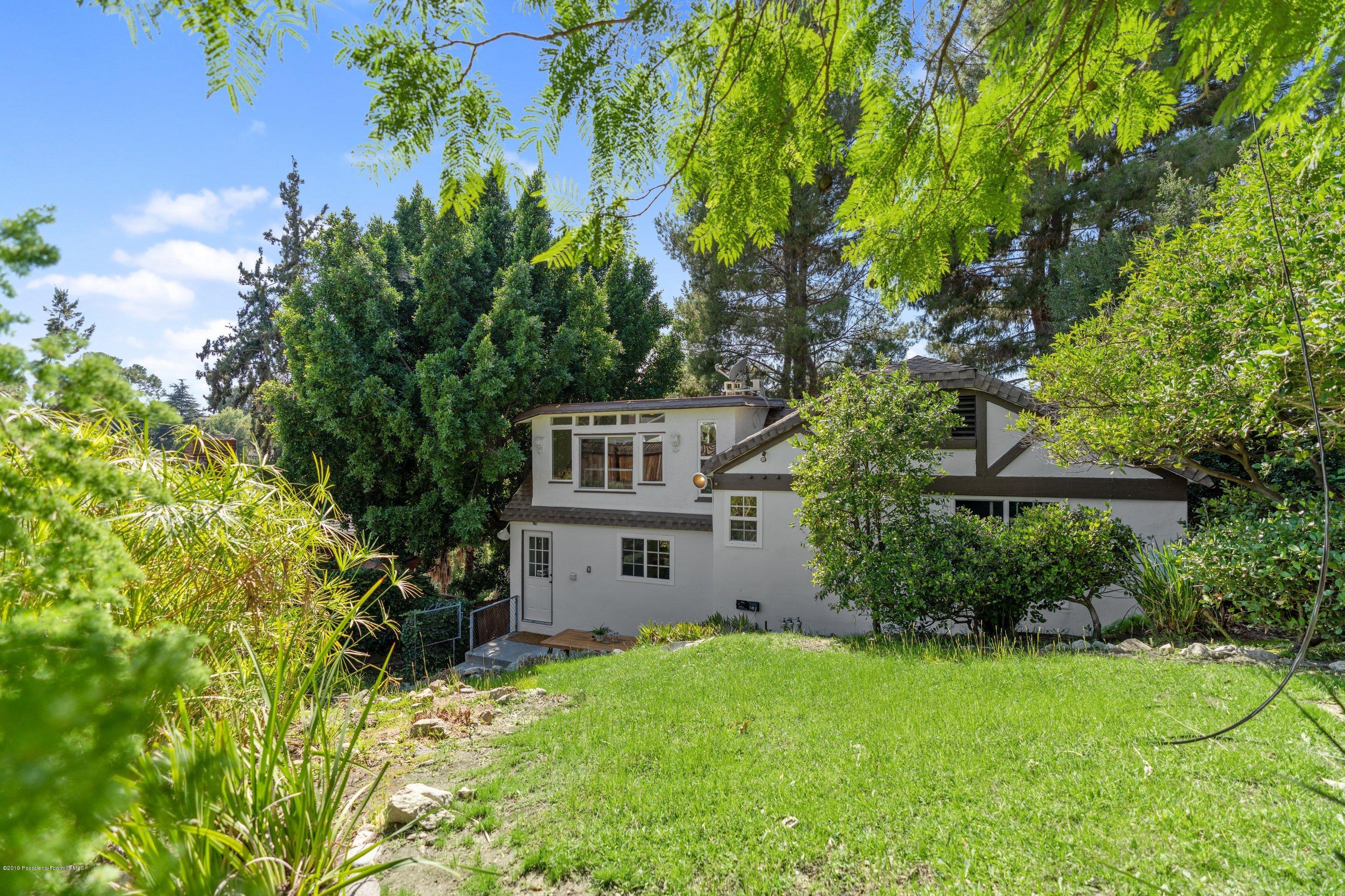 462 Redwood Drive Pasadena, CA 91105 - Photo 28 of 31 DSC09619_8