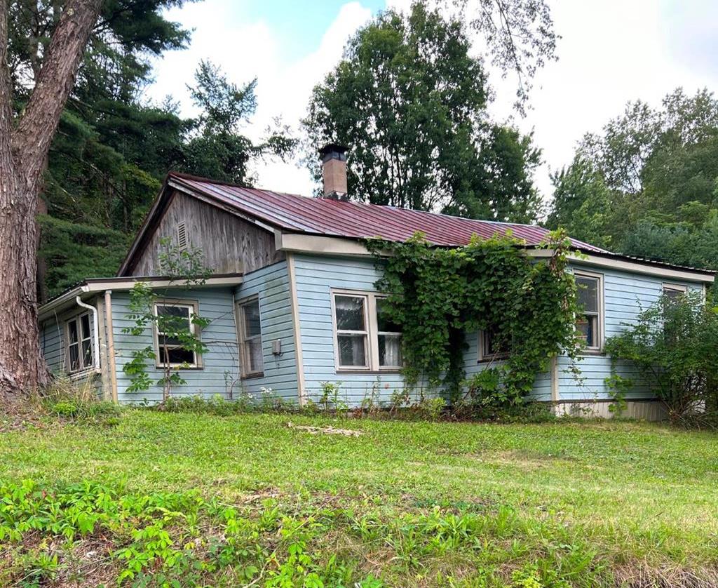 16 Cobham Hill Road Tidioute, PA 16351 - Photo 1 of 11