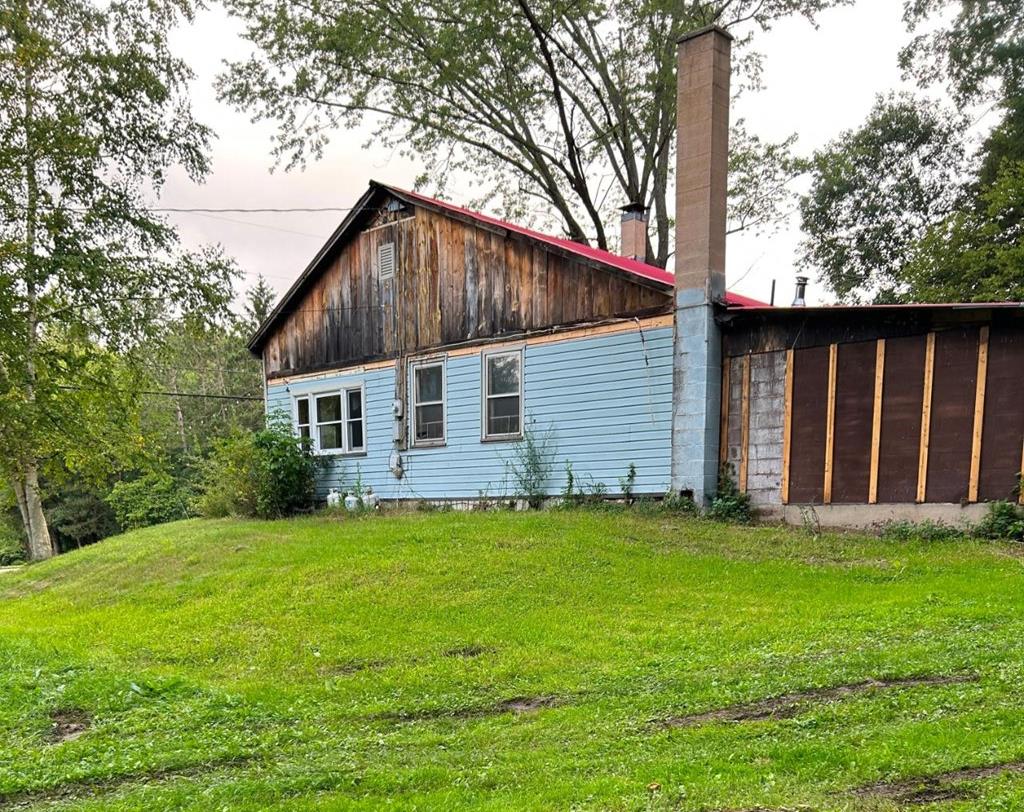 16 Cobham Hill Road Tidioute, PA 16351 - Photo 3 of 11