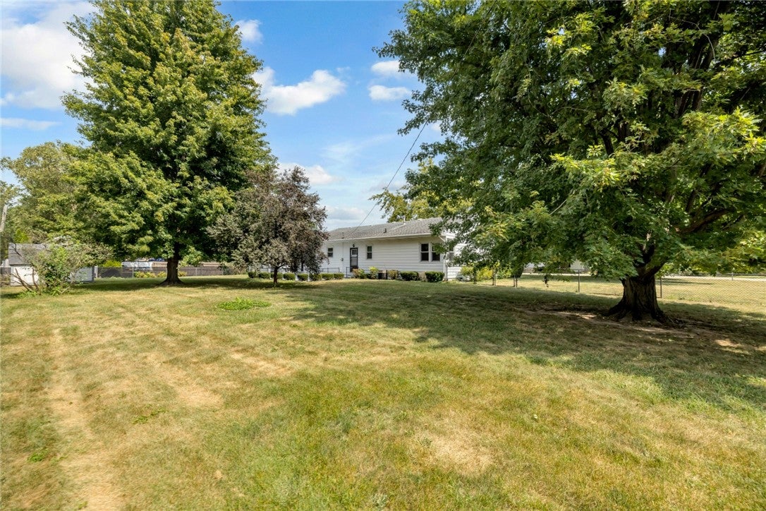83 Greenridge Drive Decatur, IL 62526 - Photo 27 of 27 Gallery Image 27
