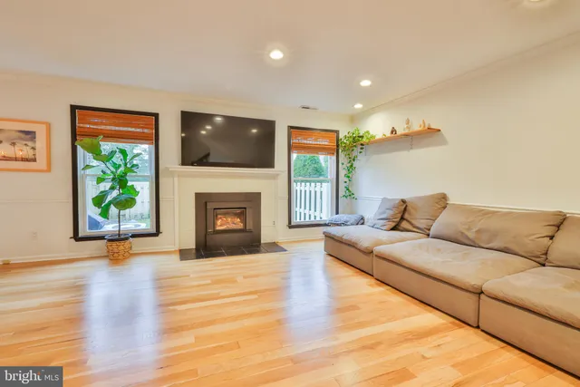 $3,750 | 173 Wildflower Circle, Yardley, PA 19067