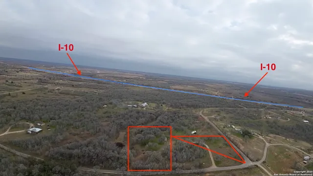 $115,000 | 921 Roosevelt Road, Kingsbury, TX 78638