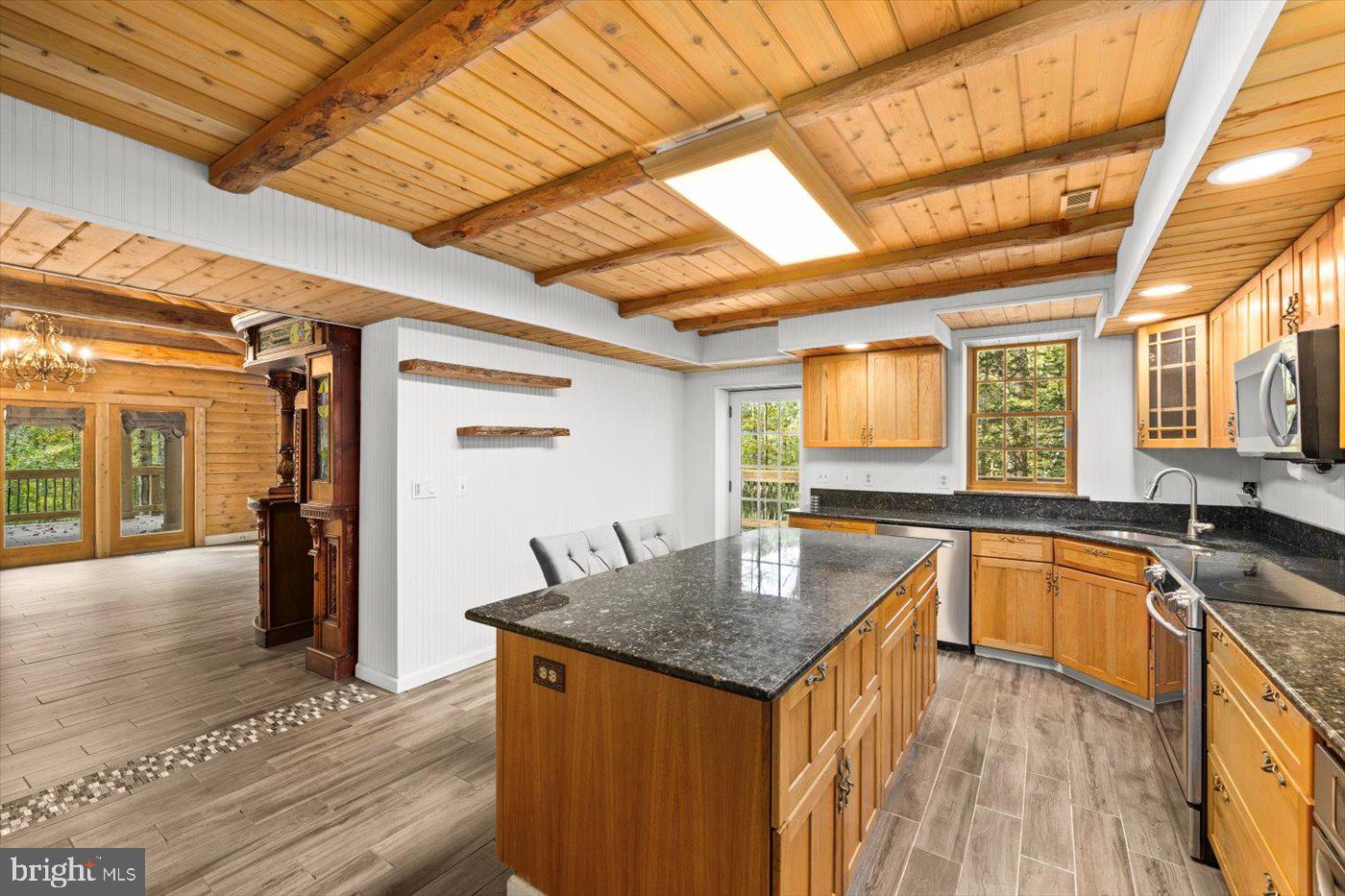 12905 Spotswood Furnace Road Fredericksburg, VA 22407 - Photo 22 of 71 Great size island