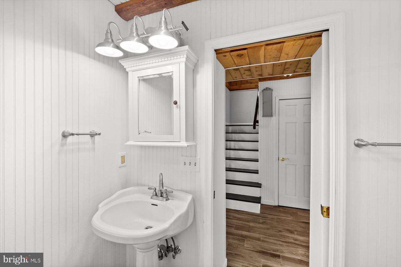 12905 Spotswood Furnace Road Fredericksburg, VA 22407 - Photo 26 of 71 Full bath