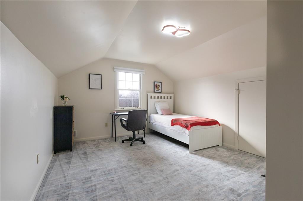 228 Sweet Gum Road Pittsburgh, PA 15238 - Photo 24 of 43 The smallest bedroom