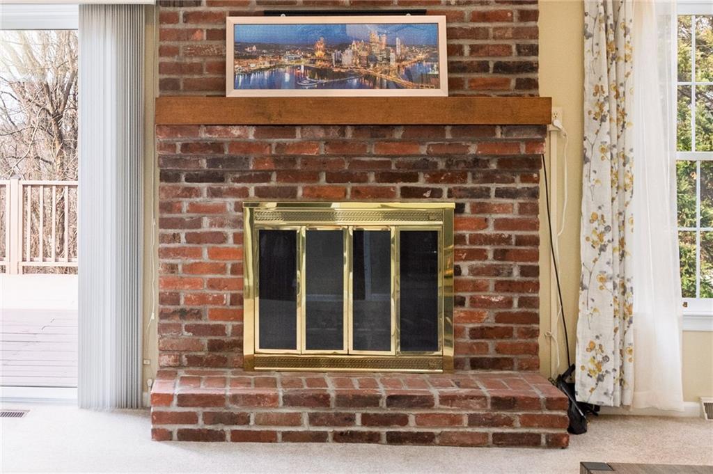 228 Sweet Gum Road Pittsburgh, PA 15238 - Photo 6 of 43 Gallery Image 6