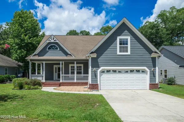 $380,000 | 386 Southbend Court Northeast, Leland, NC 28451