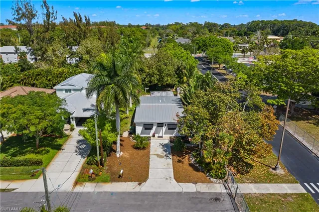 $2,395 | 3275 Cottage Grove Avenue, Naples, FL 34112