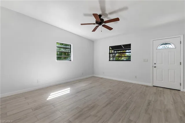 $2,395 | 3275 Cottage Grove Avenue, Naples, FL 34112