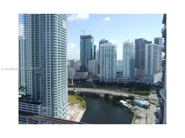 185 Southwest 7th Street, Unit 1909 Miami, FL 33130 - Photo 2 of 6