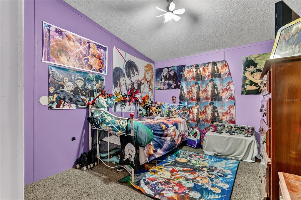 42312 Webster Street Altoona, FL 32702 - Photo 14 of 30 a view of an chairs and tables in a room