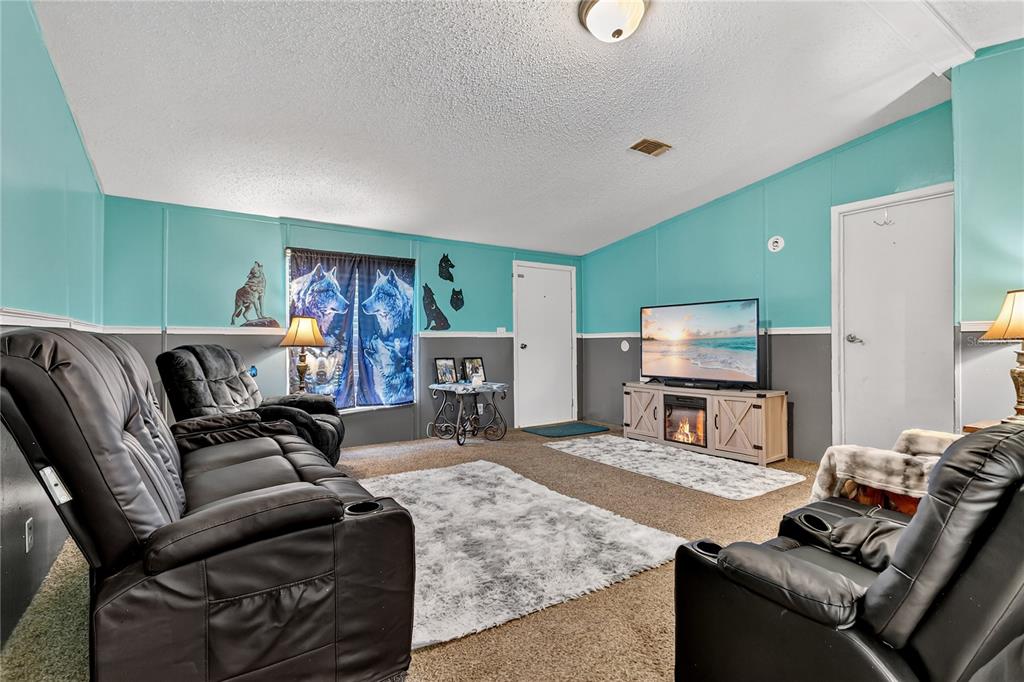 42312 Webster Street Altoona, FL 32702 - Photo 5 of 30