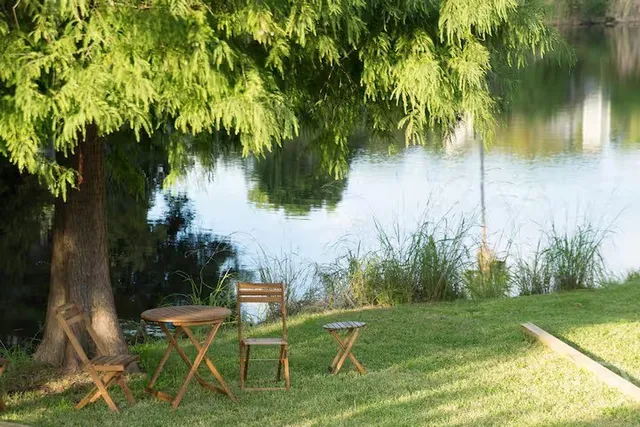 $2,400 | 8 South Lake Drive, Savannah, GA 31410