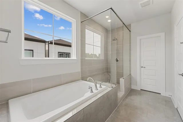 $462,490 | 2708 Grand Fountains Drive, Unit C, Houston, TX 77054