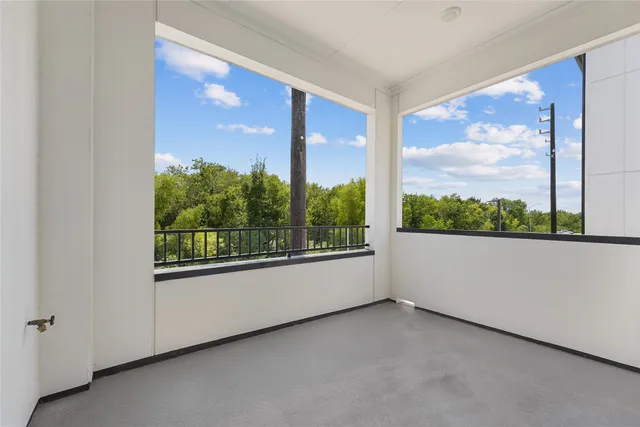 $462,490 | 2708 Grand Fountains Drive, Unit C, Houston, TX 77054