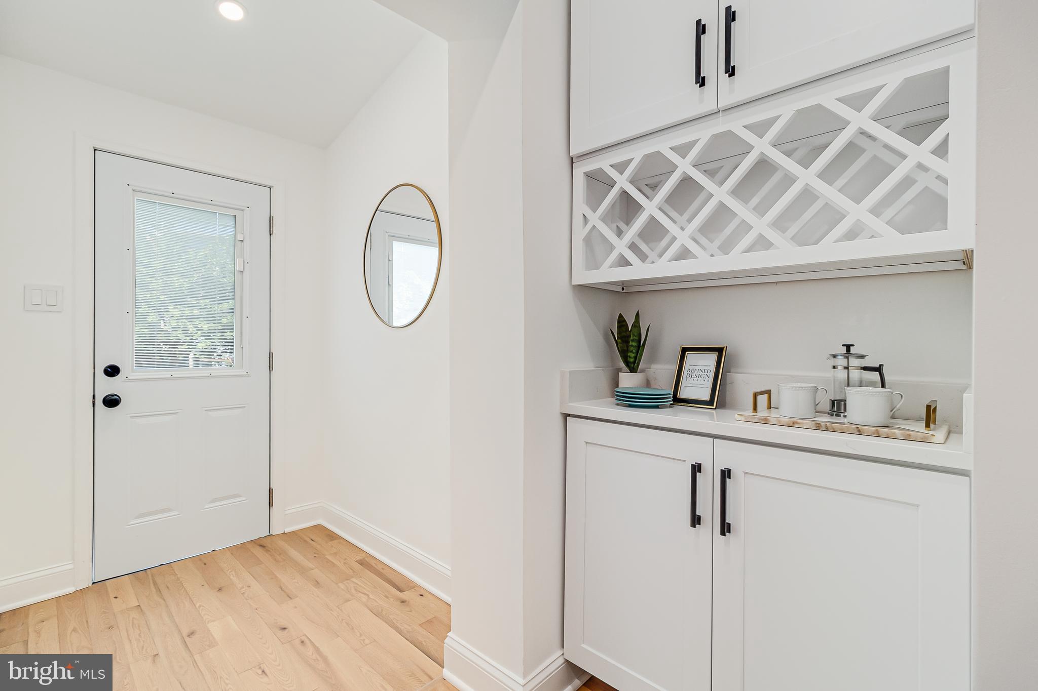 1312 E Street Northeast Washington, DC 20002 - Photo 11 of 28 KITCHEN/BAR