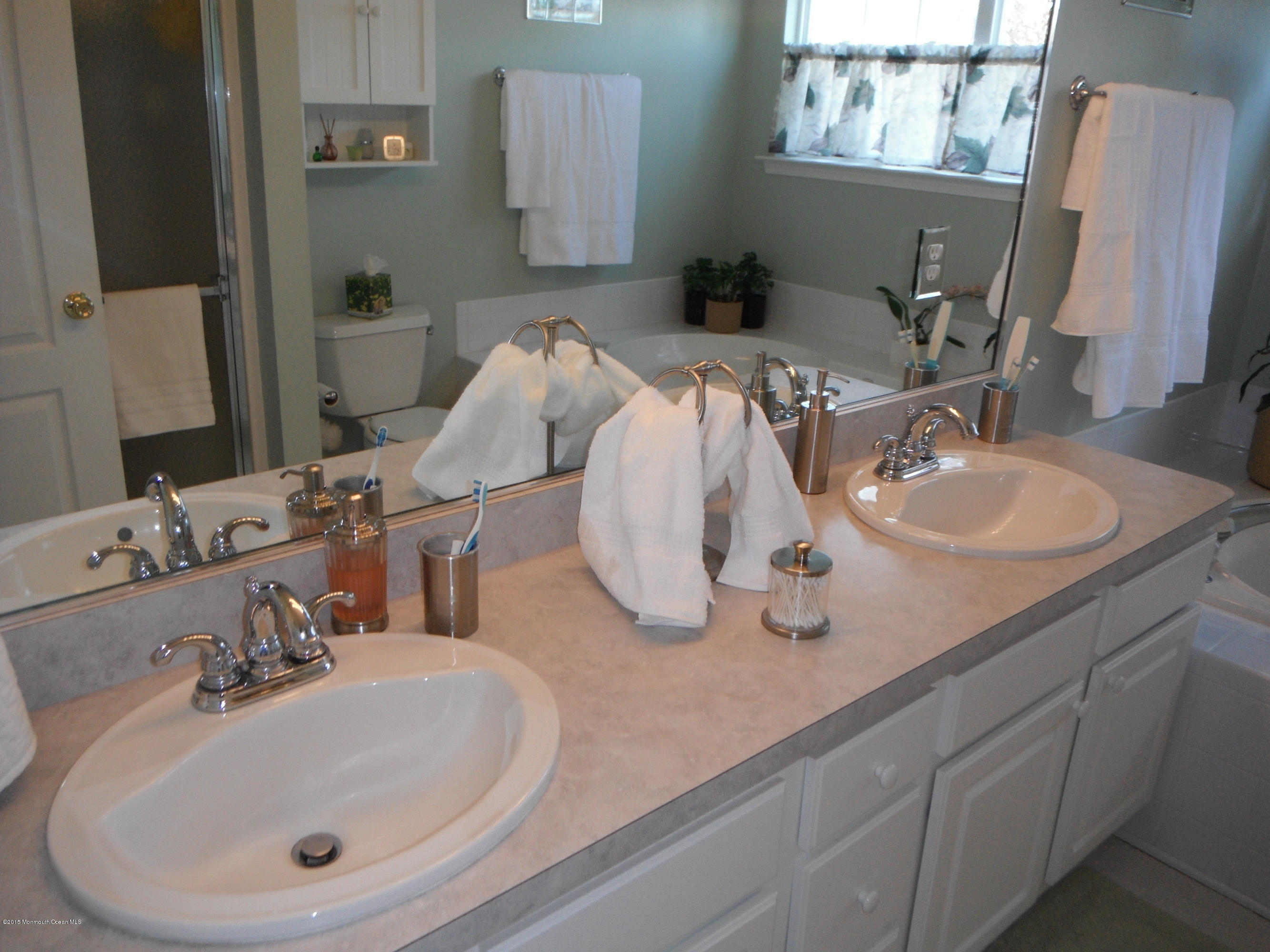 109 Barracuda Road Manahawkin, NJ 08050 - Photo 9 of 38 109 Barracuda (3)