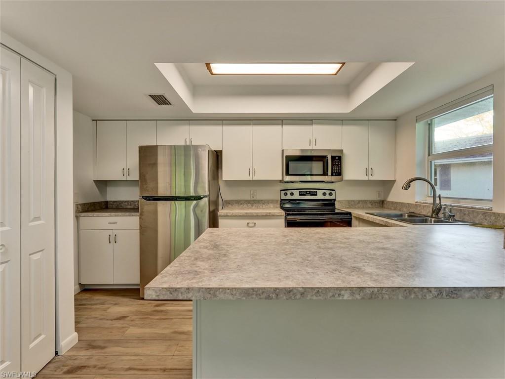 205 Georgetown Boulevard, Unit 23 Naples, FL 34112 - Photo 16 of 42