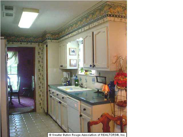 14019 Tiger Bend Road Baton Rouge, LA 70817 - Photo 5 of 6 Gallery Image 5