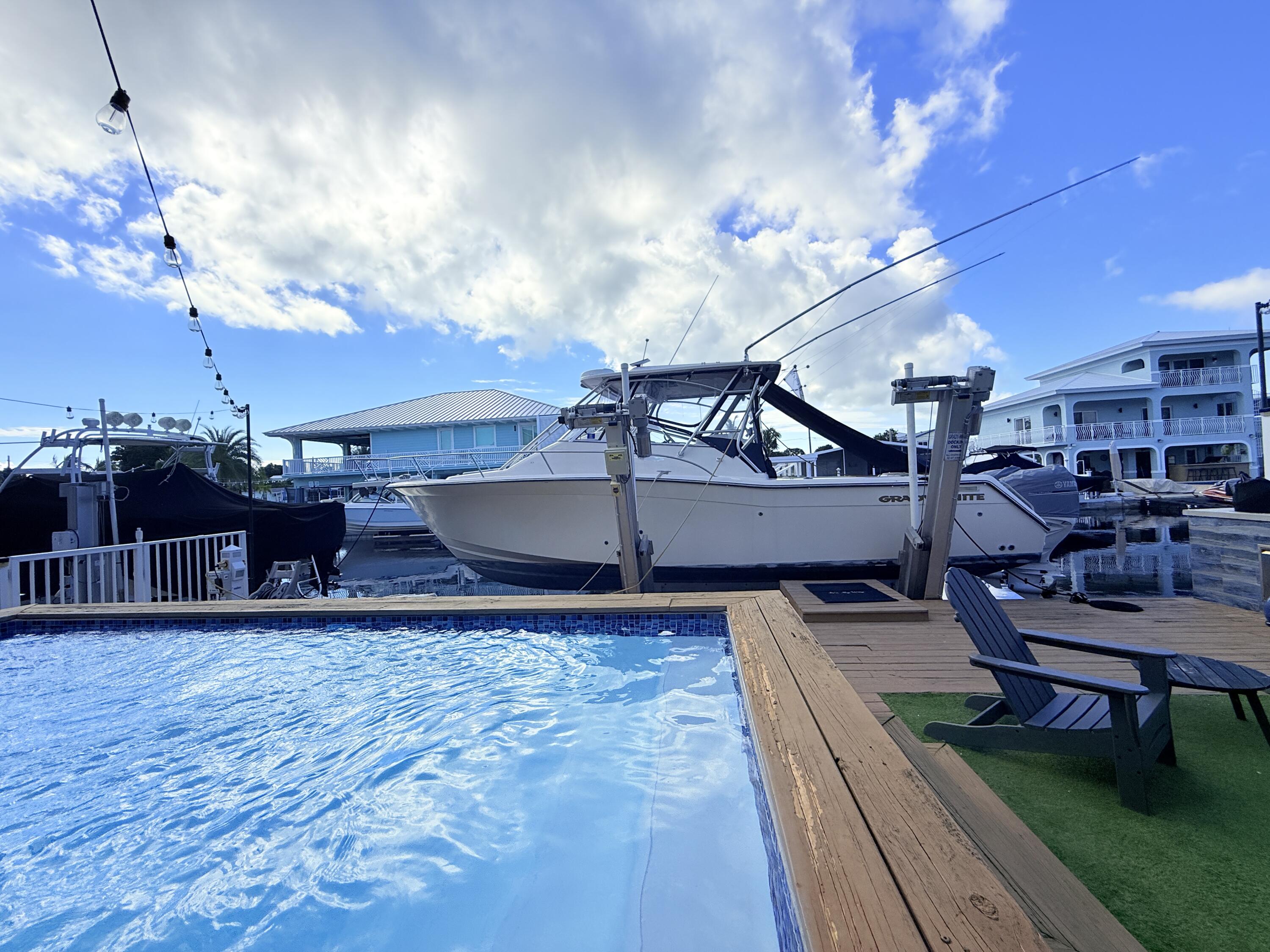 614 R Santa Anita Lane Key Largo, FL 33037 - Photo 54 of 64 Pool Area