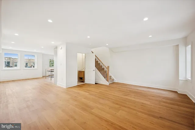 $499,900 | 204 Stoneway Lane, Merion Station, PA 19066