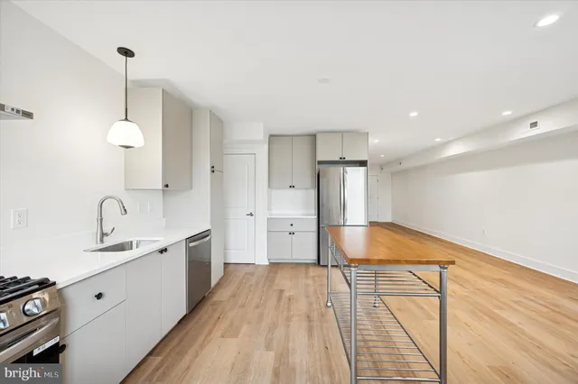 $499,900 | 204 Stoneway Lane, Merion Station, PA 19066